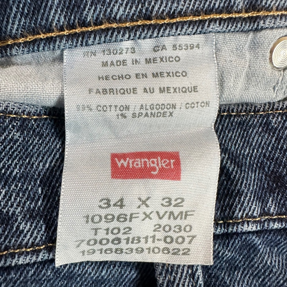 Wrangler Jeans Mens 34x32 1096FXVMF Blue Premium Quality Stretch Denim - Picture 3 of 9